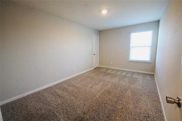 Building Photo - 2121 Yarborough Dr
