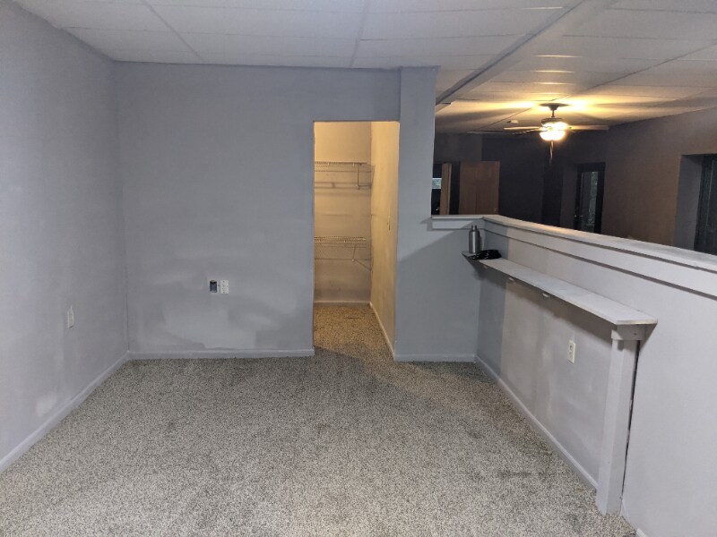 Building Photo - 7247 Brooks Rd