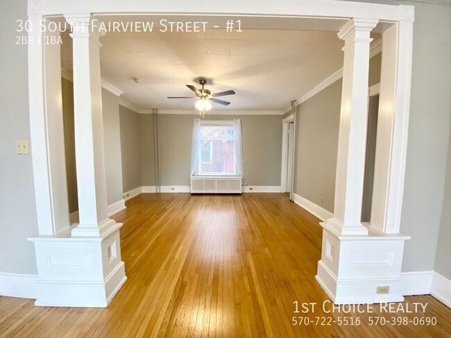 Building Photo - 30 S Fairview St