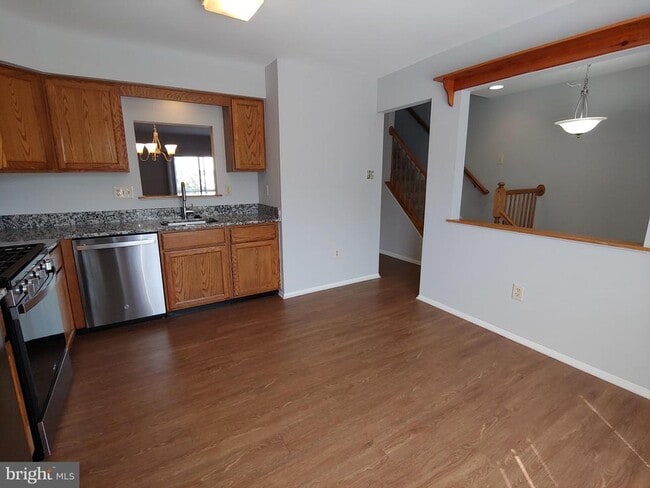 Building Photo - 2448 Winding Ridge Rd