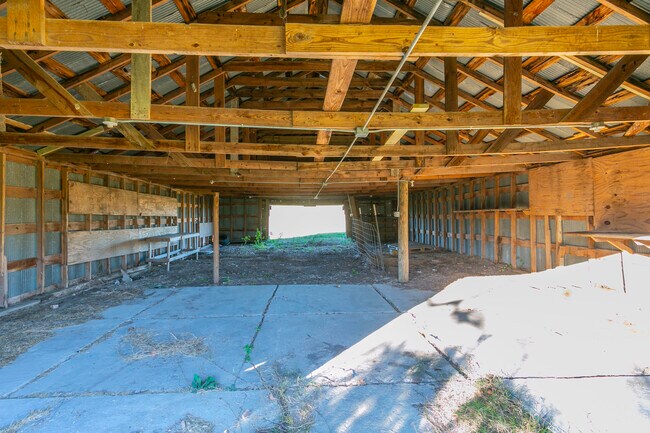 Building Photo - 6384 FM 485