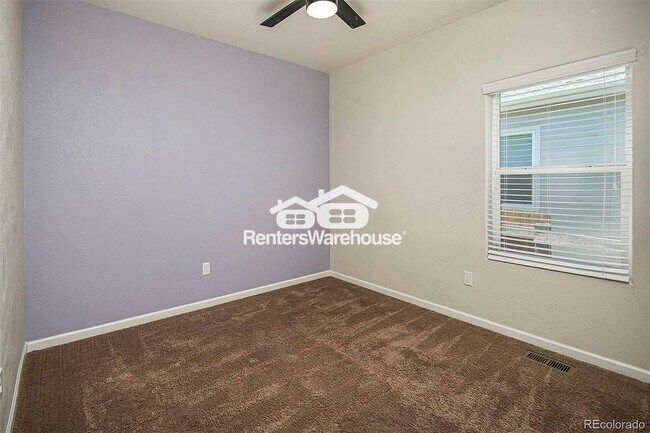 Building Photo - 488 Vista Blvd