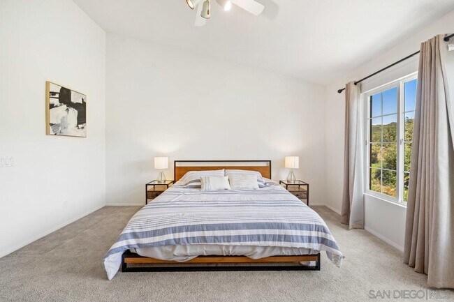 Building Photo - 5329 Ruette De Mer