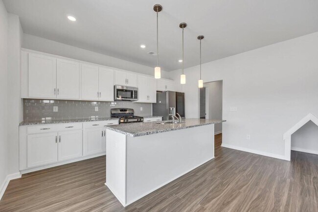 Building Photo - 1464 Bellaria Wy