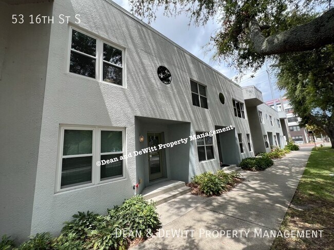 Building Photo - 53 16th St S