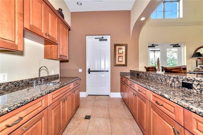 Building Photo - 7702 Lake Vista Ct