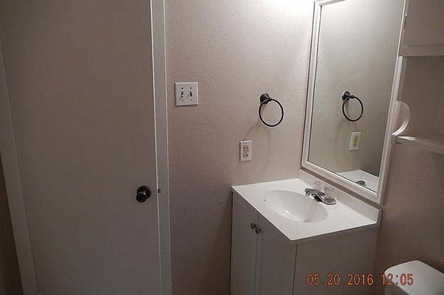 Building Photo - 12714 Summer Mill Dr