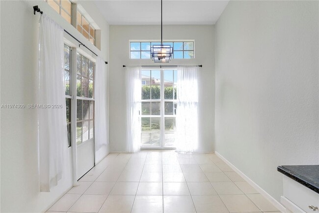 Building Photo - 165 Via Veracruz