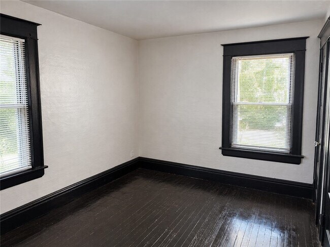 Building Photo - 50 Winterroth St