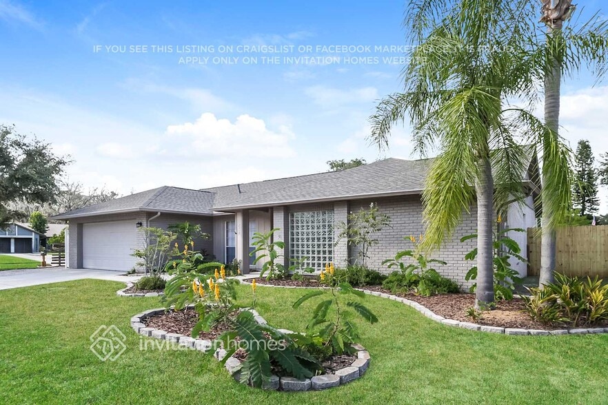 Building Photo - 12302 Huckleberry Ct