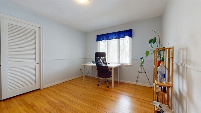 Building Photo - 102 Corson Pl