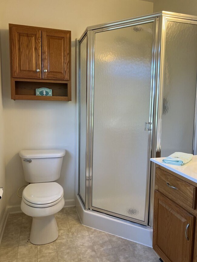 Building Photo - YEAR-ROUND UNFURNISHED RENTAL