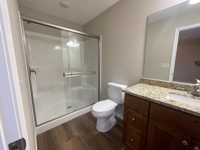 Building Photo - Luxury Lake Living Starts Here – Brand-New 2 Bed, 2 Bath Duplex in Kimberling City