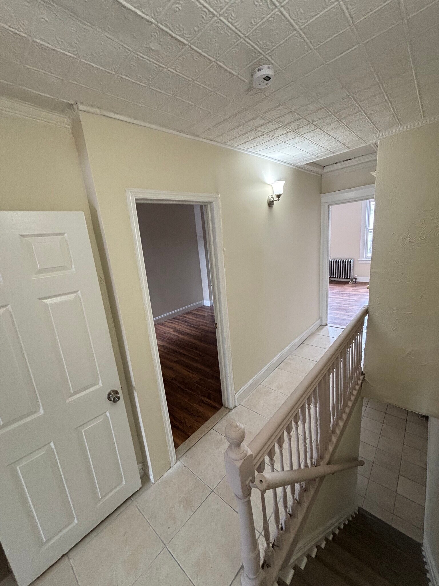 Building Photo - 214 S 11th St