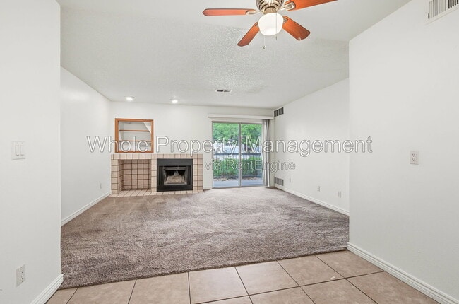 Building Photo - 2575 S Syracuse Way