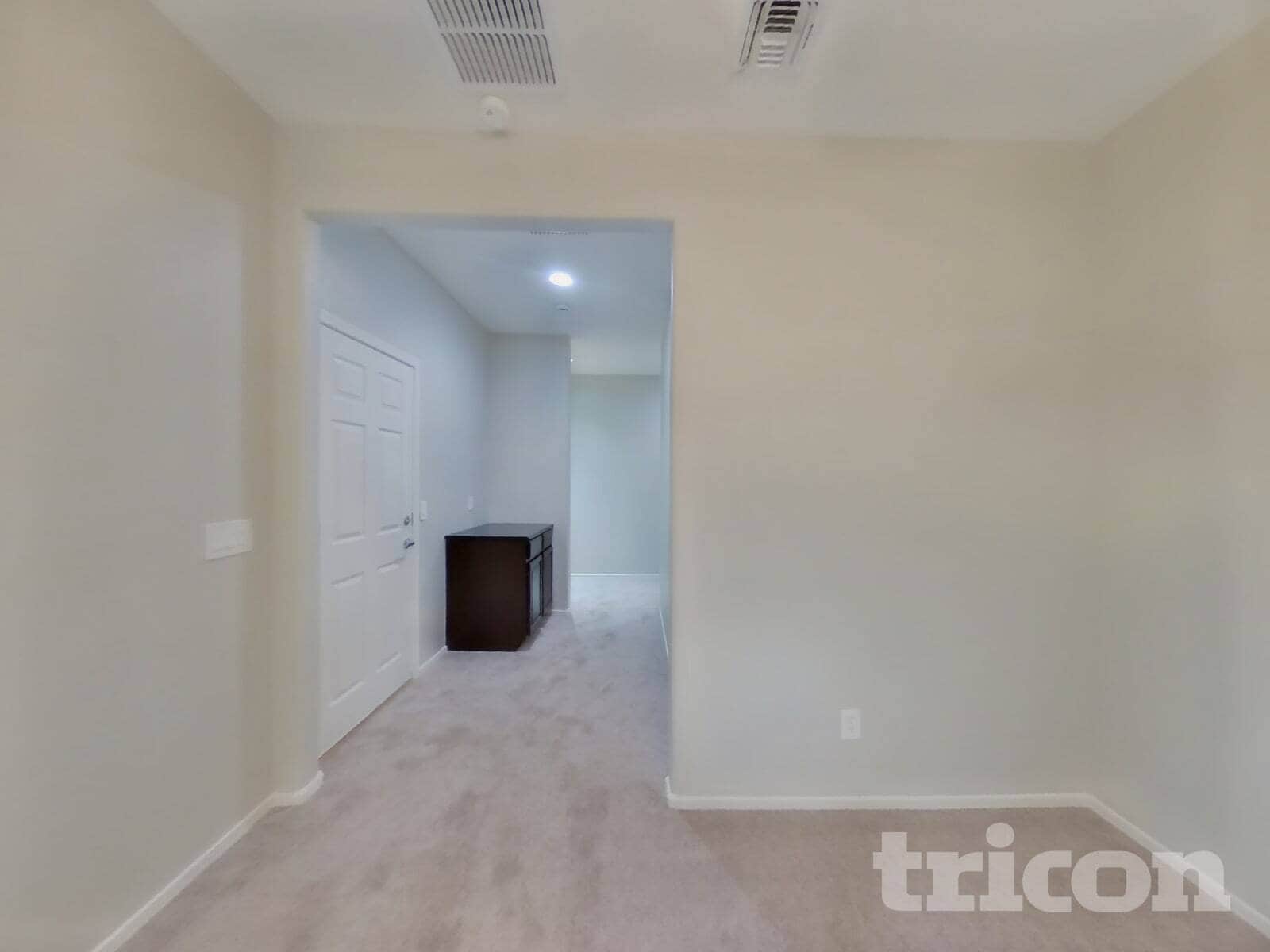 Building Photo - 7224 W Jones Ave