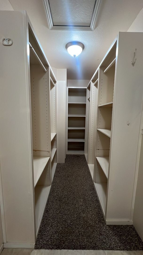 Building Photo - West Lancaster Home