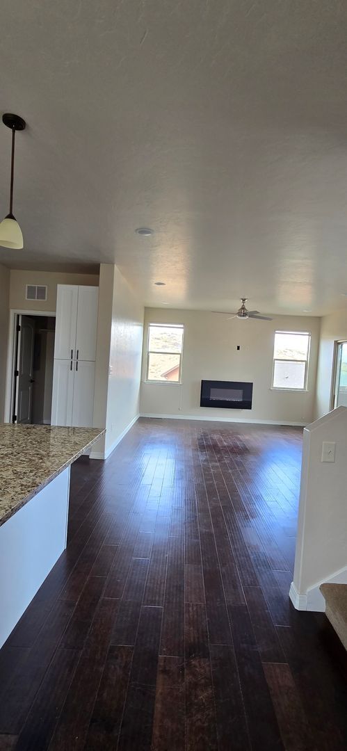Building Photo - Stunning 3-BR Home with Views, Upgrades, & Oversized Garage!