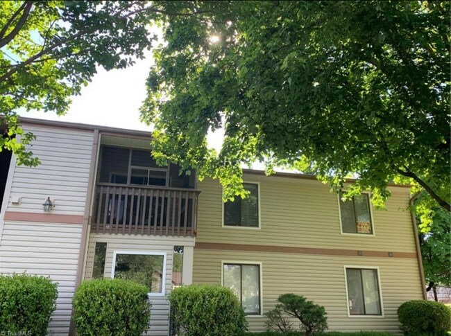 Primary Photo - 1742 N Hamilton St