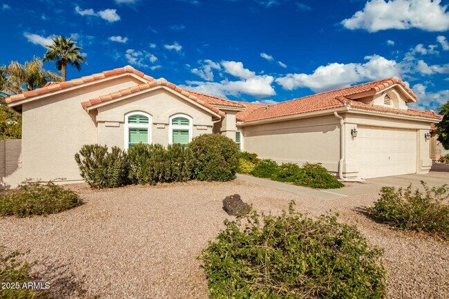 Building Photo - 10428 E Hercules Dr