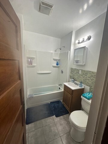 Building Photo - 48 Eleanor Rd