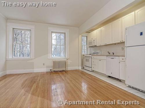 Building Photo - 852 Massachusetts Ave