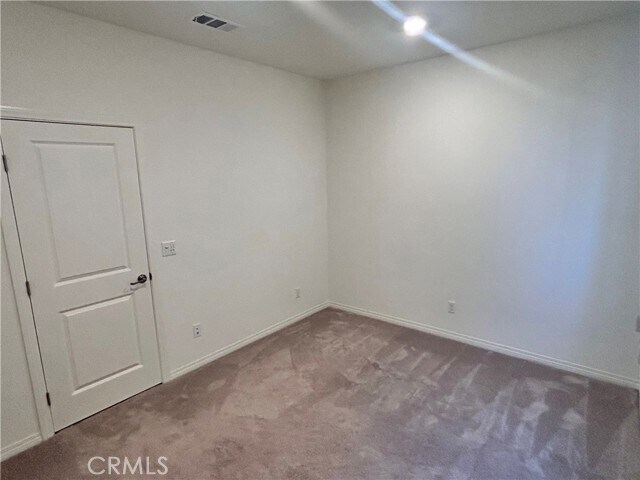 Building Photo - 28822 Horsetail Cir
