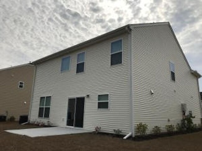 Building Photo - Two story traditional home in Sophia Landing.