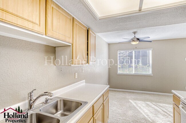 Building Photo - Comfort & Convenience at Murrayhill Woods – 2 Bed, 2 Bath with Fireplace & Private Deck