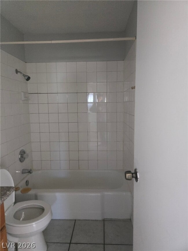 Building Photo - 3853 Soda Springs Dr