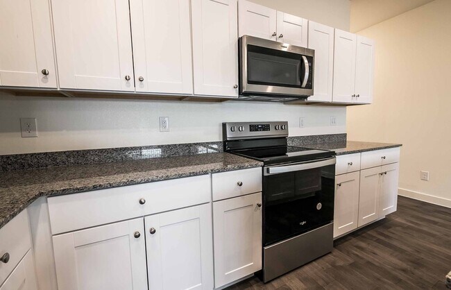 Building Photo - Brand new DR Horton Townhome with 3 bedroom,2 bathrooms and 1 car garage located at Trails at Wil...