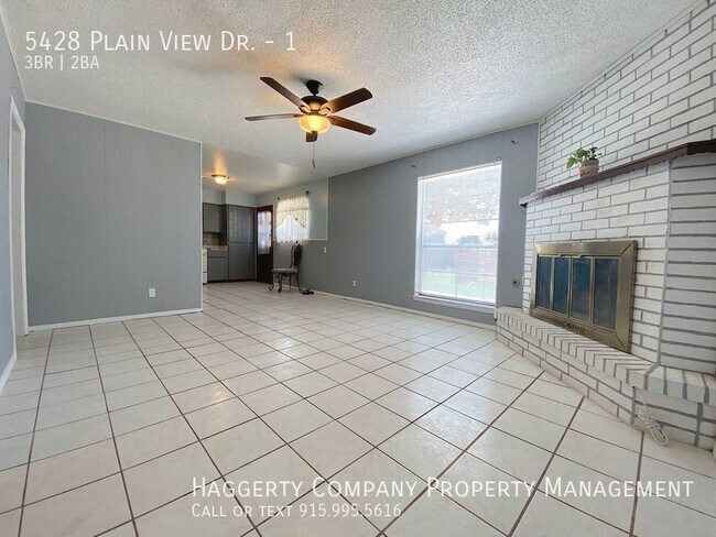 Building Photo - Northeast El Paso 3 Bed Refrig A/C
