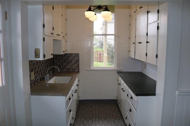 Building Photo - 14th &amp; B