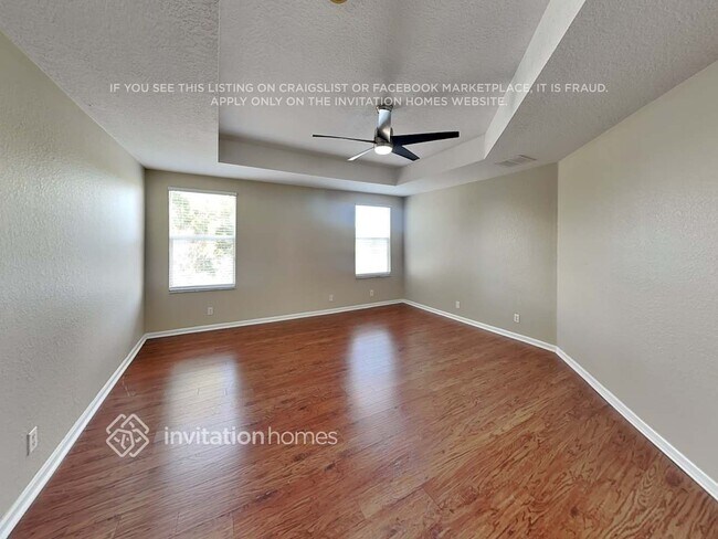 Building Photo - 276 Berenger Walk