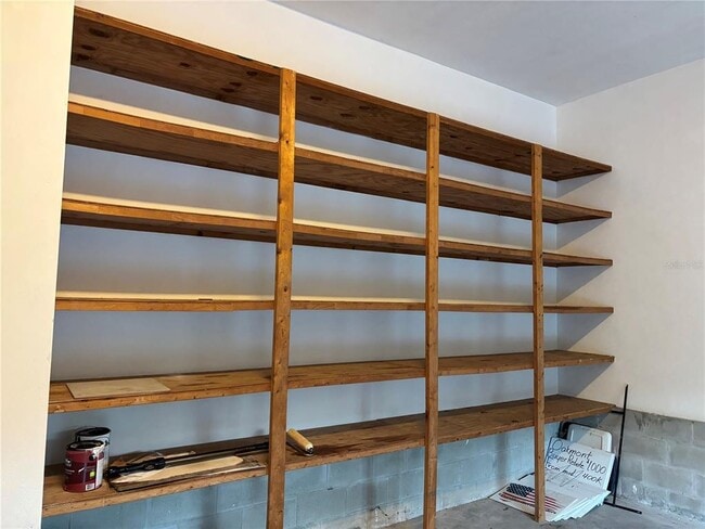 Building Photo - 5520 NW 80 Ave