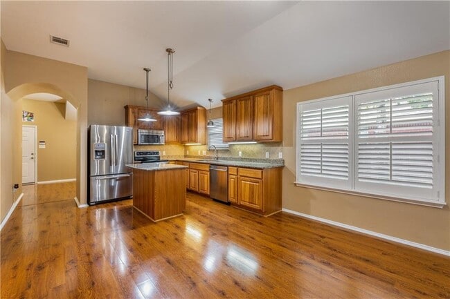 Primary Photo - 114 Inman Dr