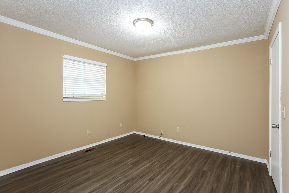 Building Photo - 9713 Hummingbird Ln