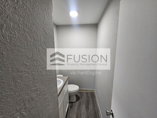 Building Photo - 400 NW 65th Ave