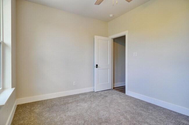 Building Photo - 2628 Forest Park Blvd