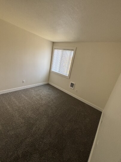 Building Photo - 13060 SE Rusk Rd