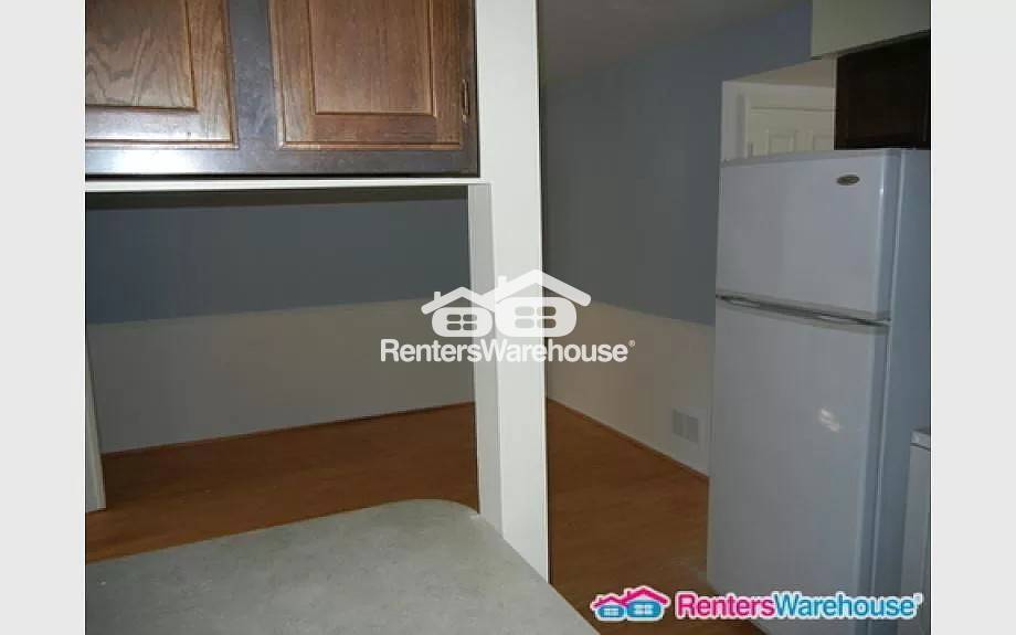 Building Photo - 7723 Haines Ct