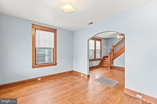 Building Photo - 133 Hanover Rd