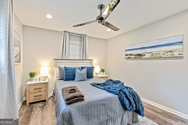 Building Photo - 3590 Ponderosa Ln