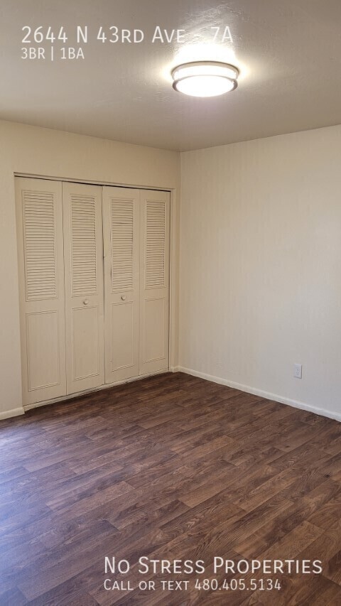Building Photo - 2644 N 43rd Ave