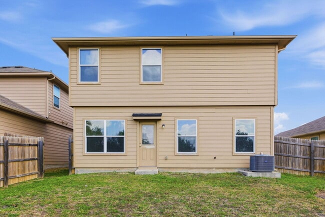 Building Photo - 12013 Waterford Run Way