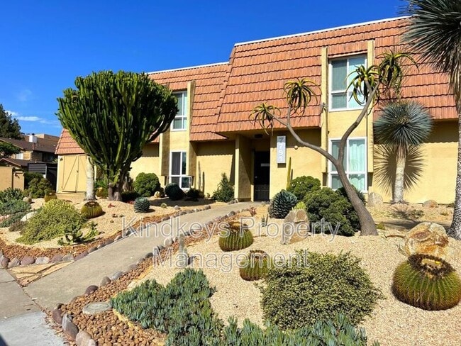 Building Photo - 7791 Linda Vista Rd