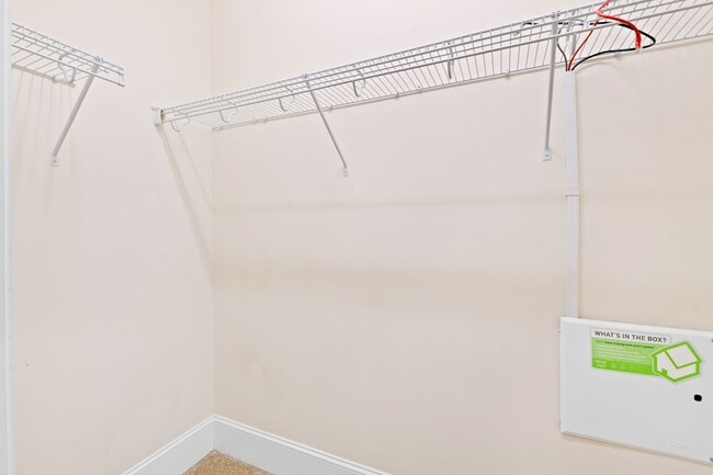 Building Photo - Stunning Studio Apartment with Spectacular Views in Downtown Raleigh