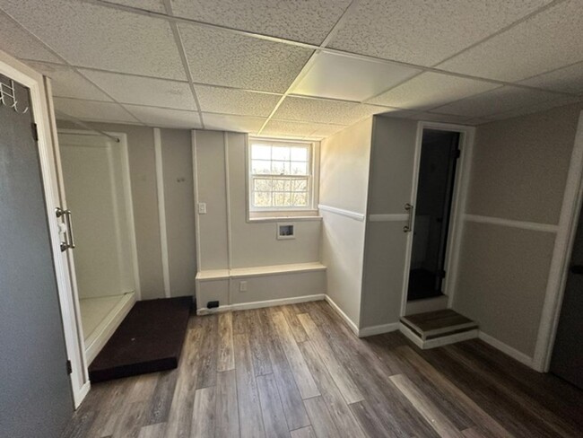 Building Photo - NEW RENTAL LISTING - NO HUD NO SECTION 8