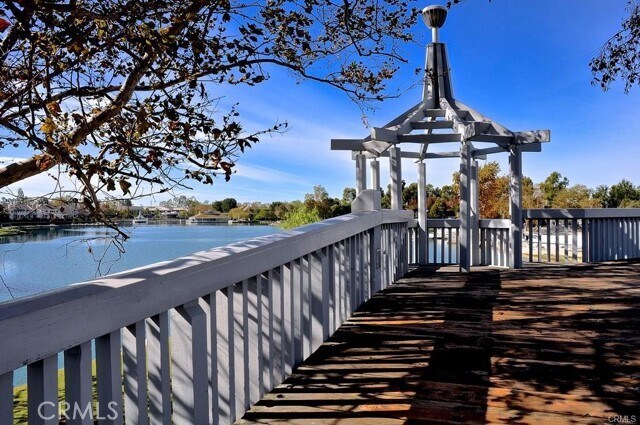 Building Photo - 73 Summerstone