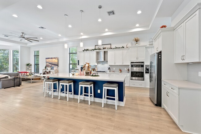 Building Photo - 13528 Machiavelli Way